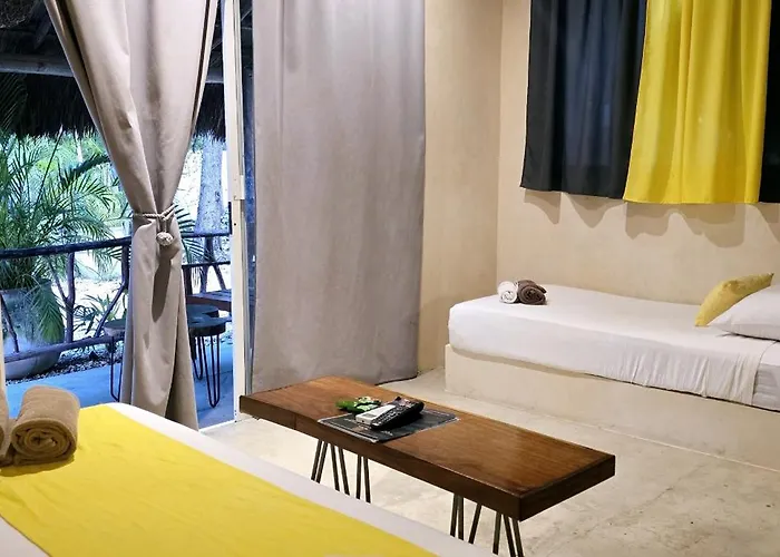 Pensión Kin Jungle Deluxe 4*